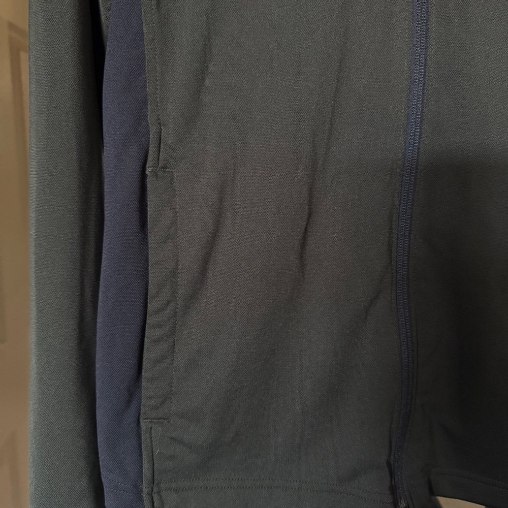 Men’s Small Under Armour Track Jacket - Picture 6 of 8